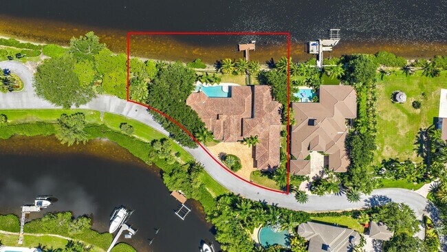 Building Photo - 18669 SE Palm Island Ln