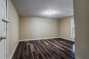 Building Photo - 3211 Bideker Ave