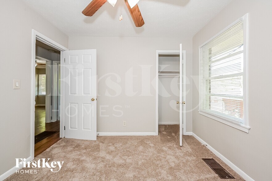 Building Photo - 5632 Cypress Dr