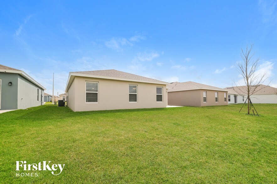 Building Photo - 3806 Whitney Wy