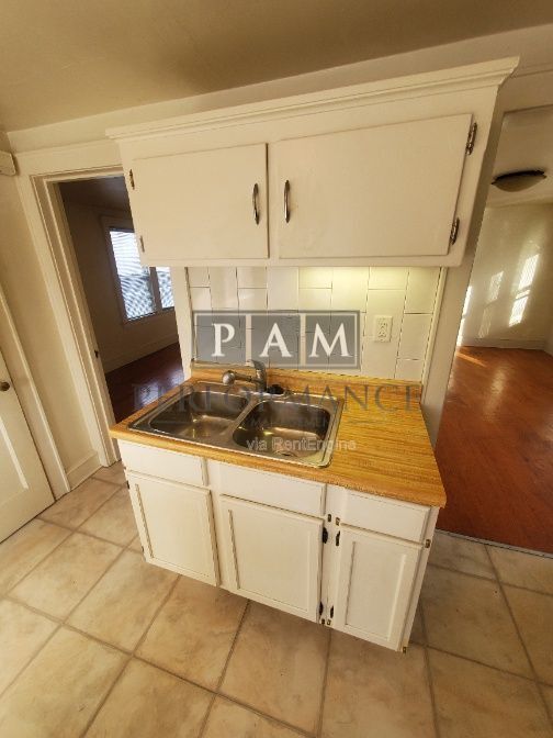 Building Photo - 1114 16th Ave