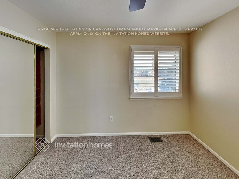 Building Photo - 9822 Chadwick Way