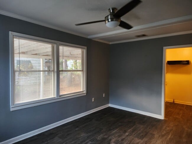 Building Photo - 1808 Corbitt St