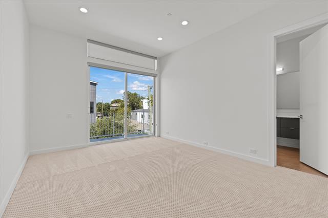 Building Photo - 4210 Delano Pl