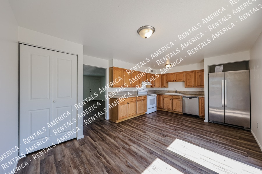 Building Photo - 14029 N 38th Pl