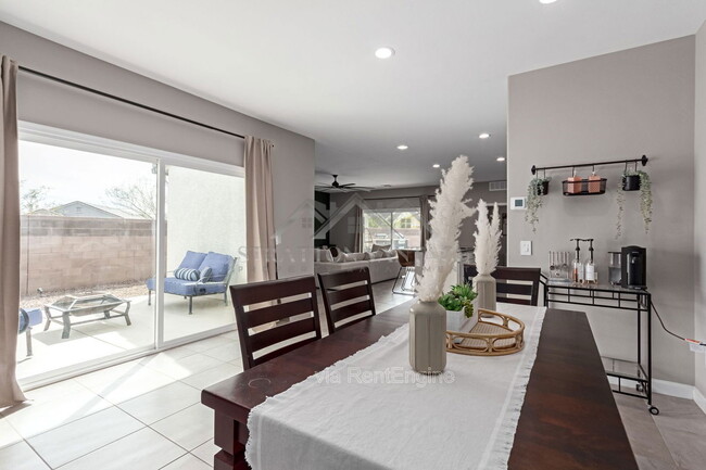 Building Photo - 36728 N Alderney Ct