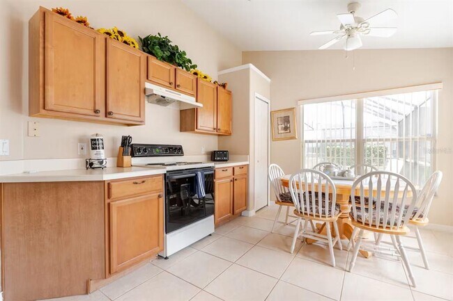 Building Photo - 1137 Liberty Hall Dr