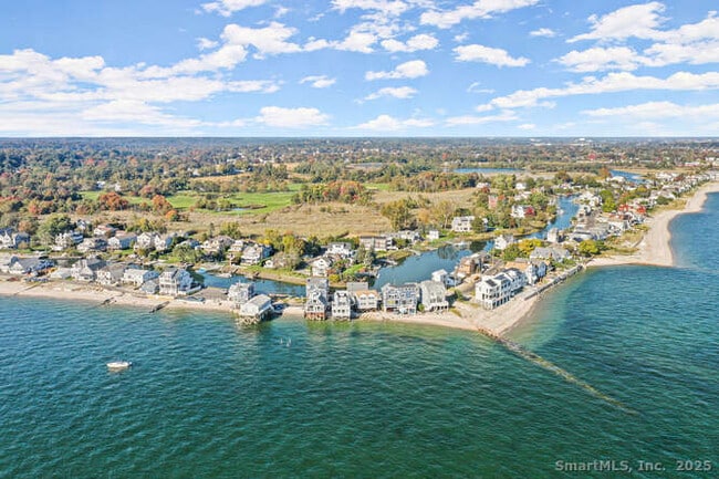 Building Photo - 318 Pine Creek Ave