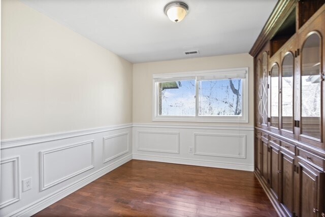 Building Photo - 5799 Blandford Ct