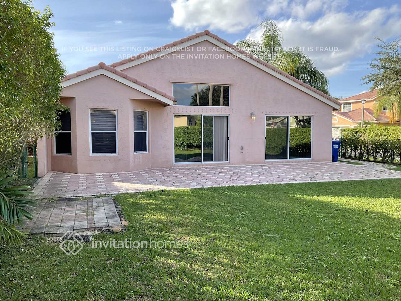 Building Photo - 5459 NW 120th Ave