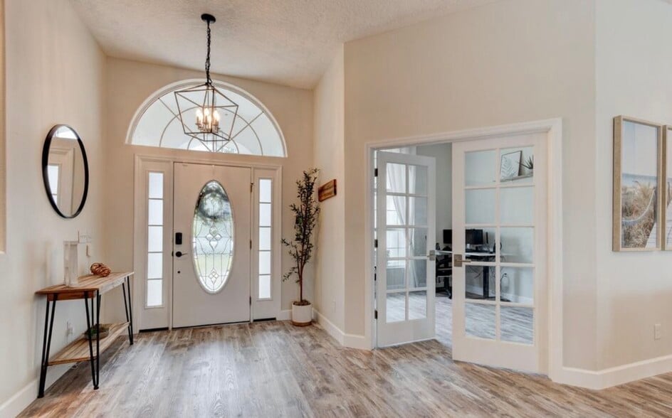 Building Photo - 6204 Morning Dr