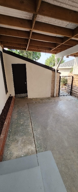 Building Photo - 14914 Pemberton Dr