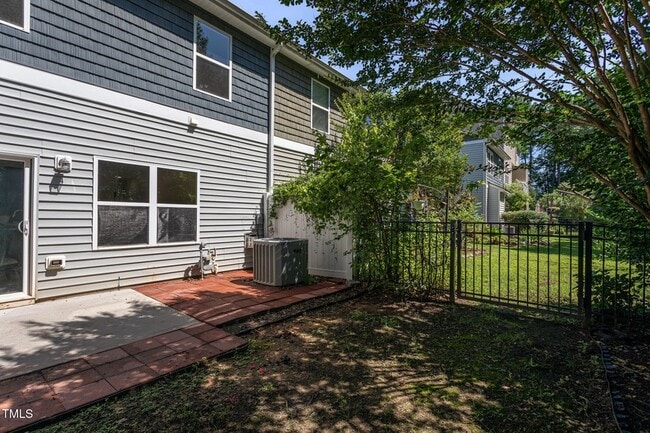 Building Photo - 117 Cobalt Creek Way