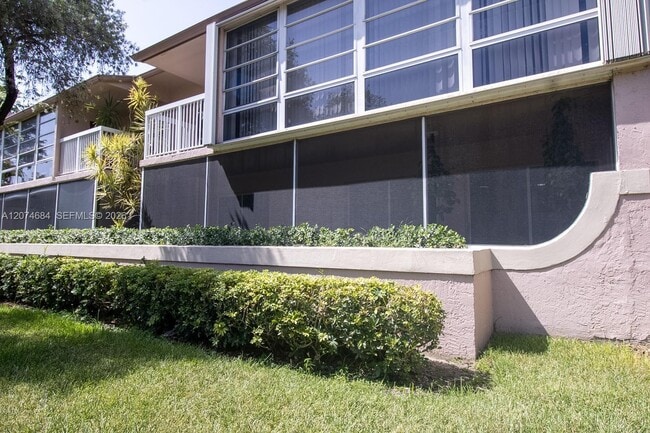 Building Photo - 4760 NW 102nd Ave