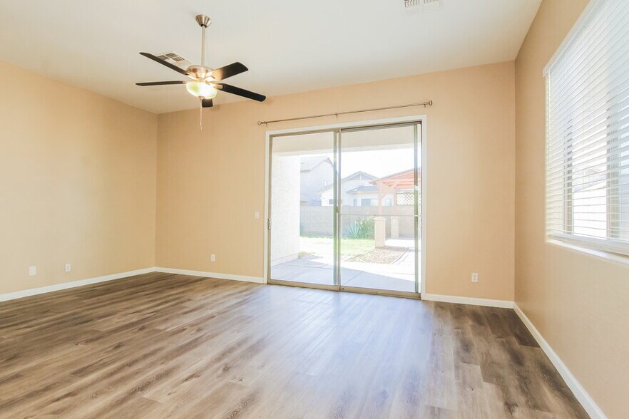 Building Photo - 5037 W Nancy Ln