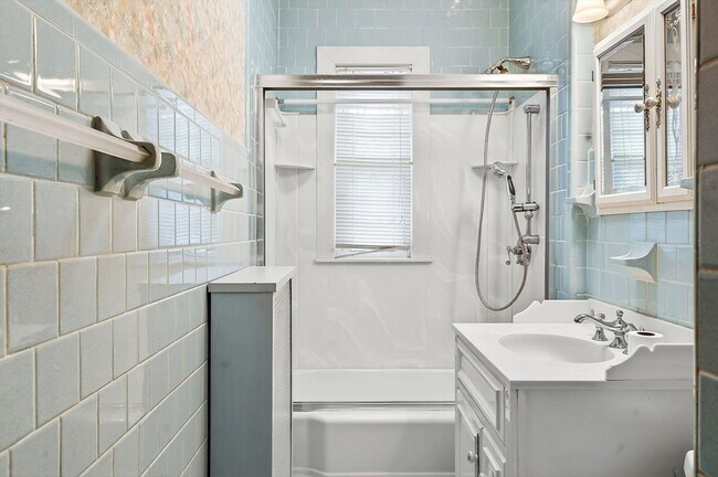 Building Photo - 20 Haynes Ct