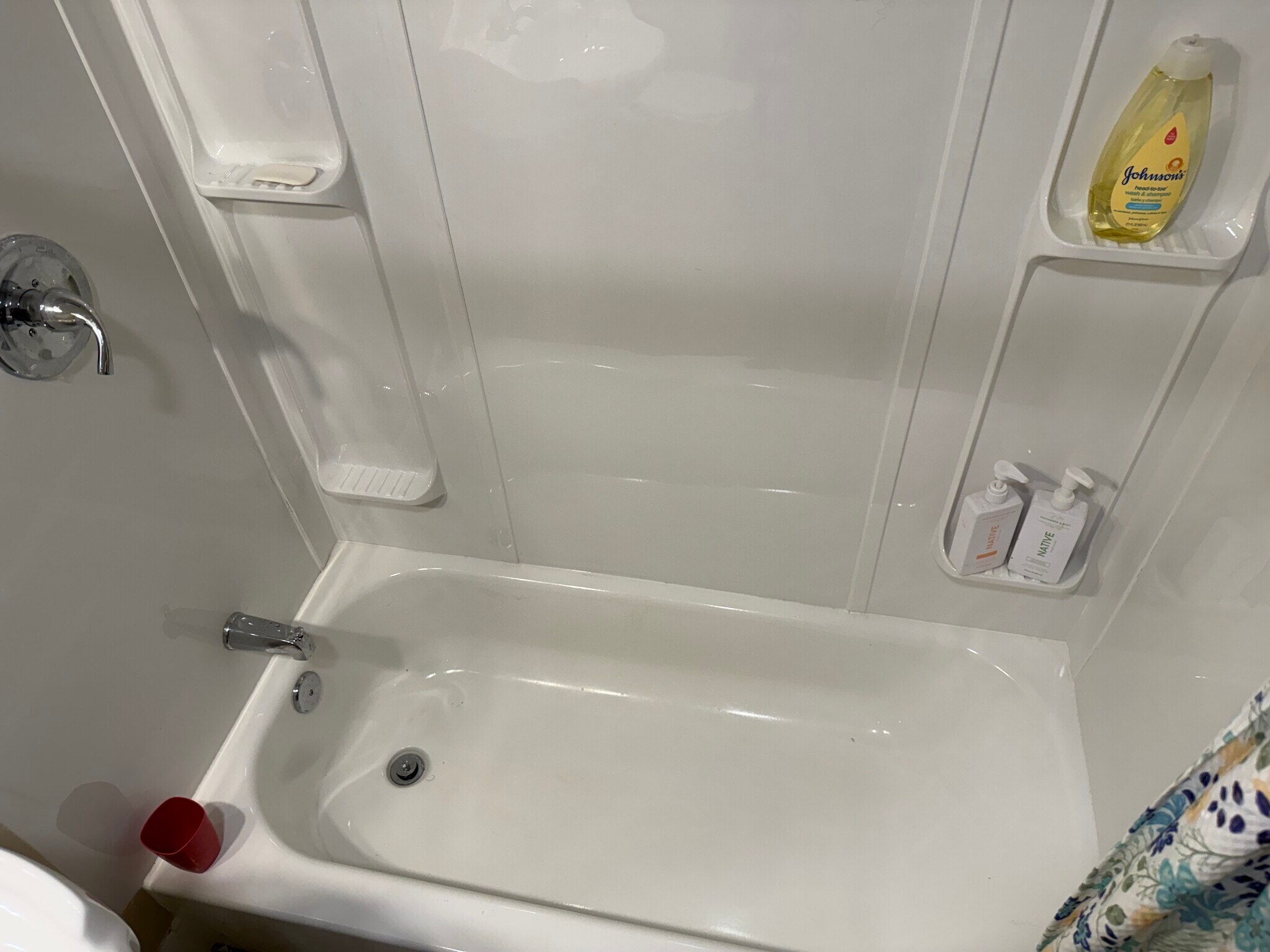 Building Photo - 706 E Polk Ave