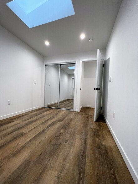 Building Photo - 6731 Amigo Ave