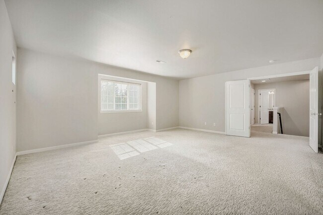 Building Photo - Amazing 4bed/2.5bath with Den in Kent, WA!