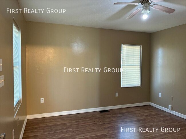 Building Photo - 2144 Neff Rd