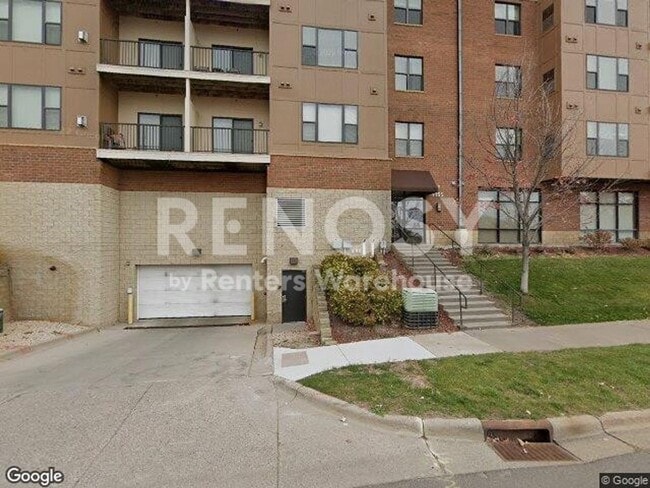 Building Photo - 1155 Ford Rd