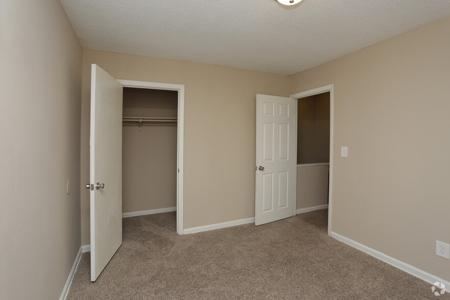 Interior Photo - Lakeview Apartments