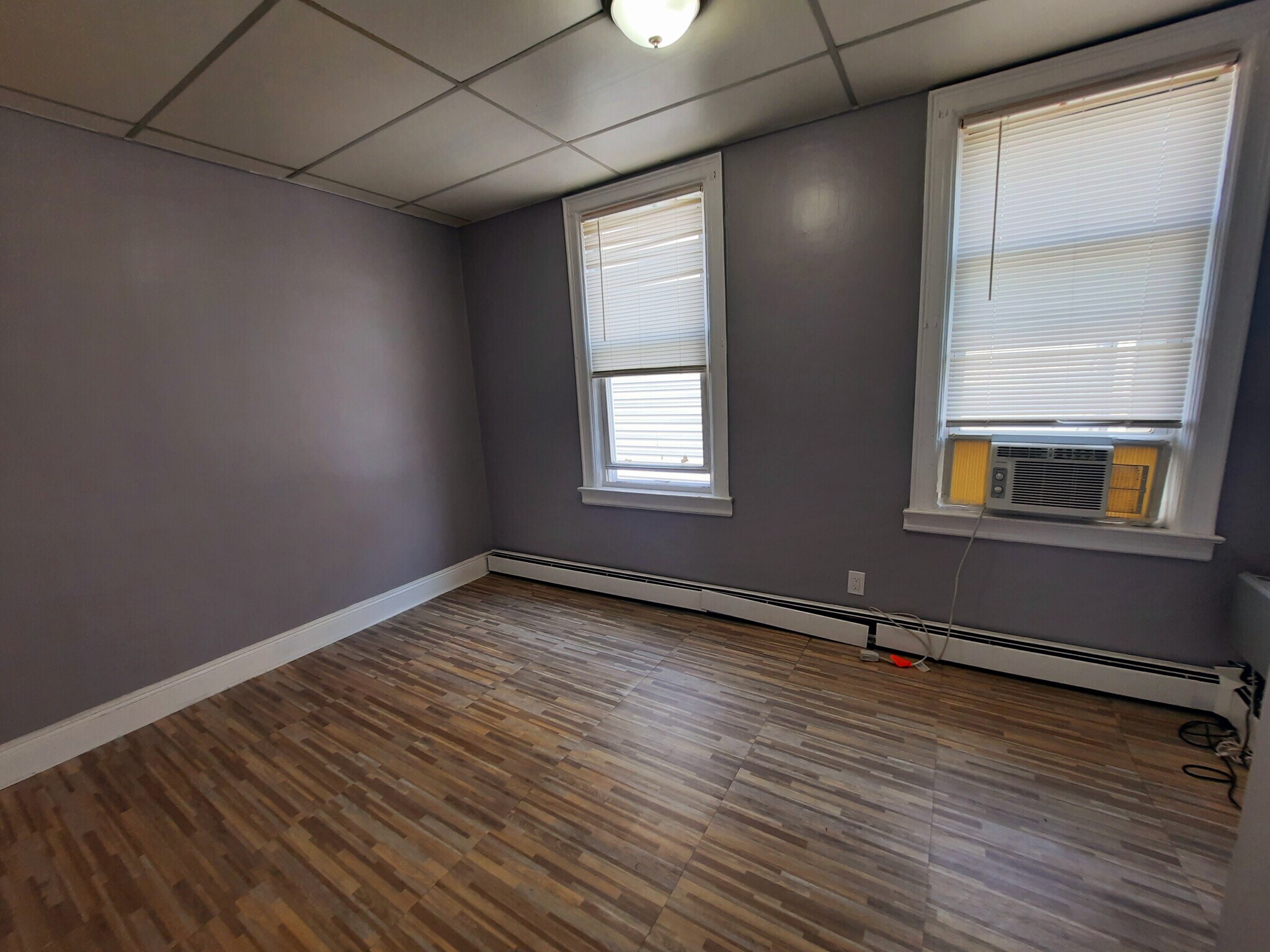 Bedroom 1 (13' x 9') - 149 W 10th St