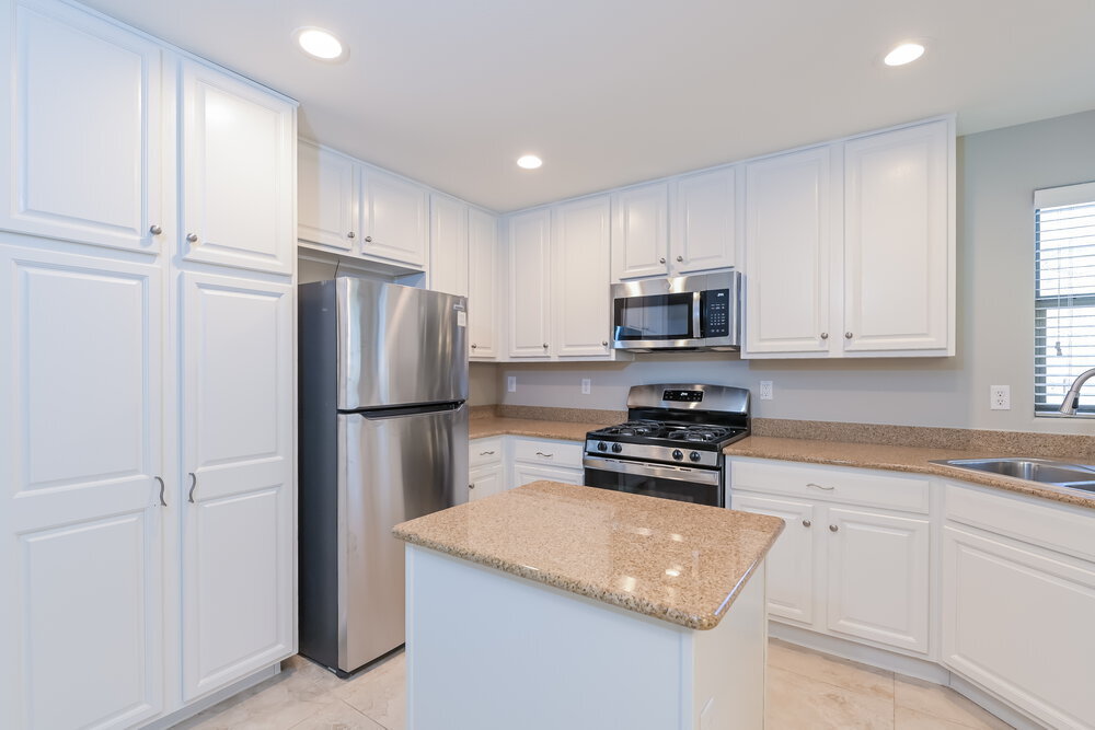 Building Photo - 613 Bright Valley Pl