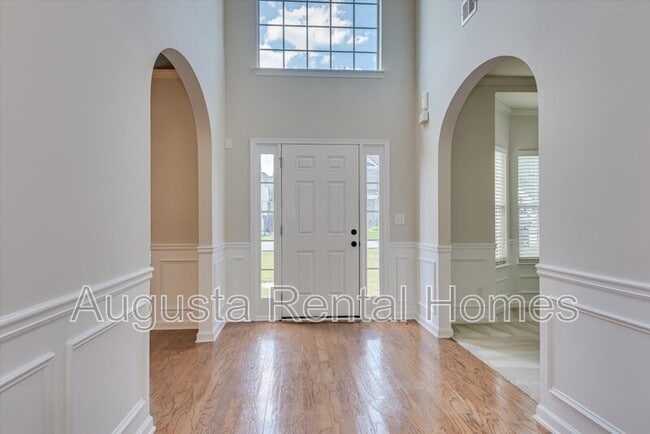 Building Photo - 2079 Willhaven Dr