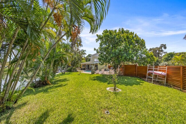 Building Photo - 491 Indian Creek Dr