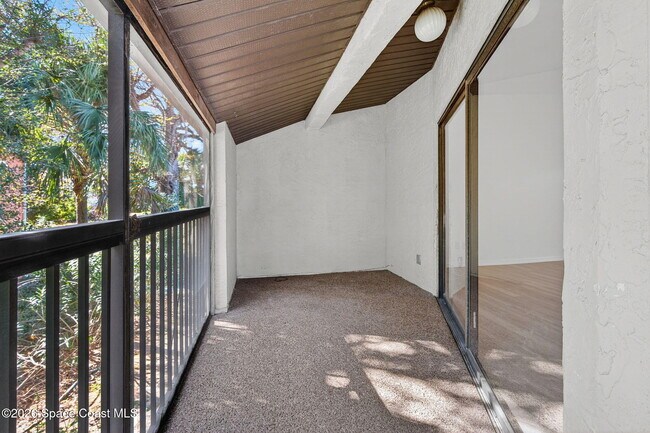 Building Photo - 2107 Hidden Grove Ln