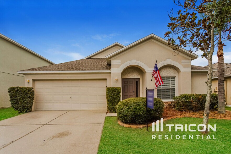 Building Photo - 2233 Roanoke Springs Dr