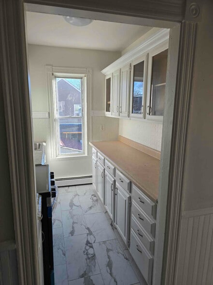 Building Photo - 0 Potters Ave