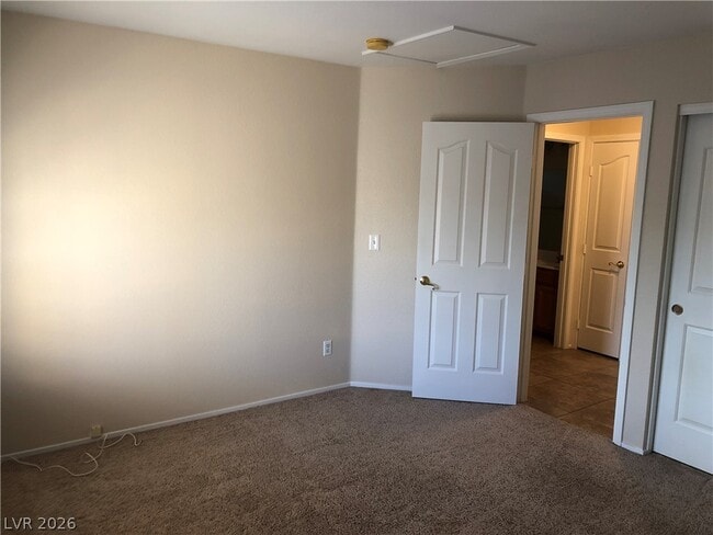 Building Photo - 9724 Sandmist Ave