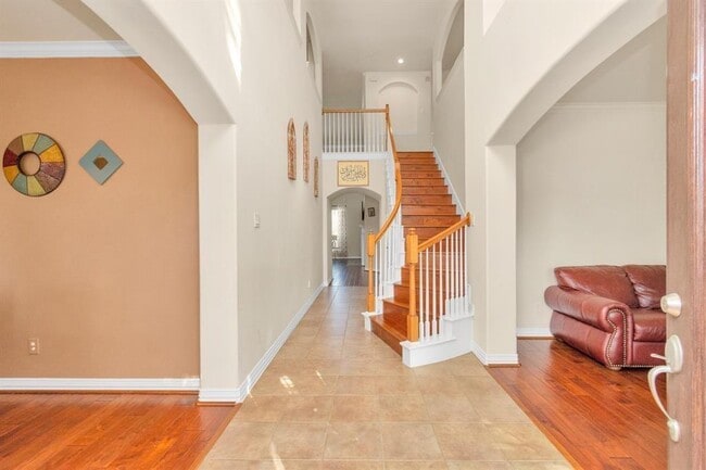 Building Photo - 26511 Cresent Cove Ln