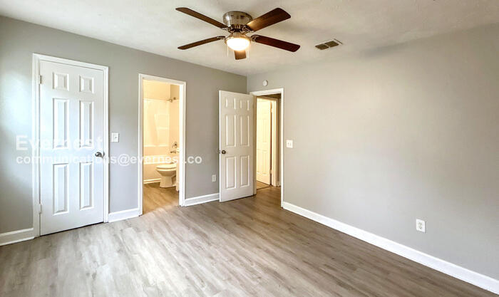 Building Photo - 2431 Corner Shoals Dr