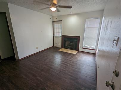 Building Photo - 2800 Bull Run