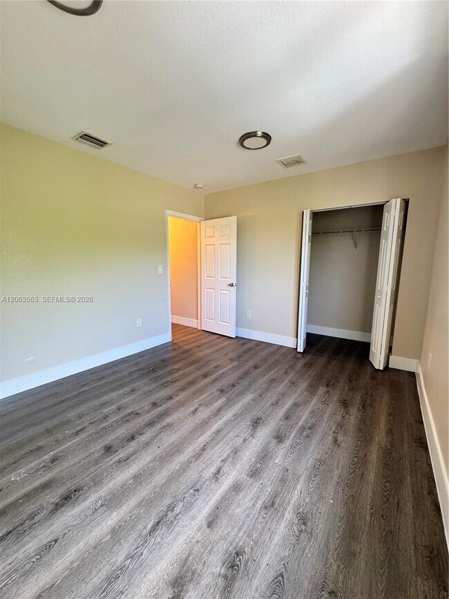 Building Photo - 1770 NW 55th St
