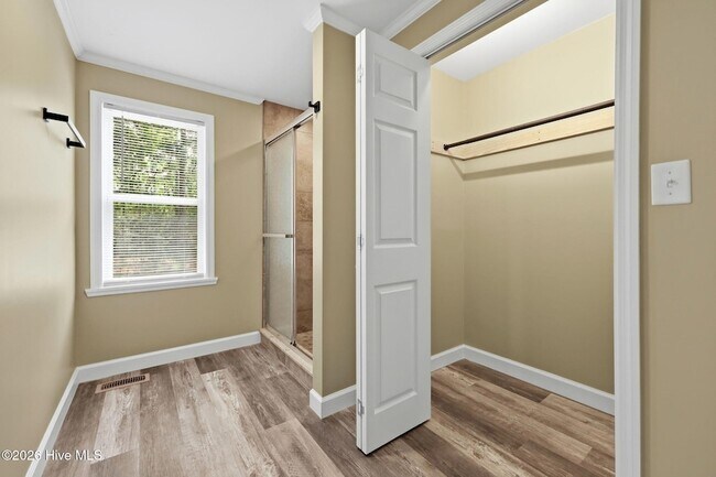 Building Photo - 3156 Reservation Rd