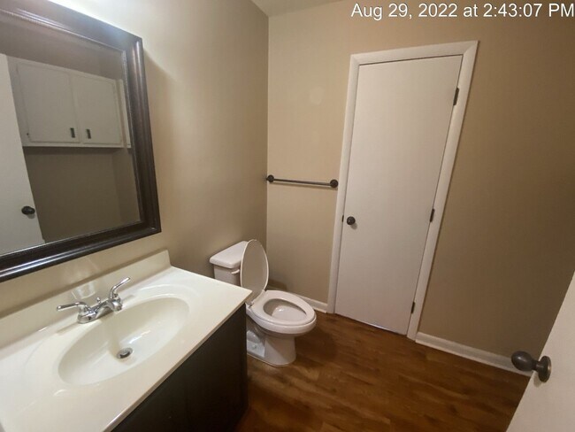 Building Photo - 6515 Kemper Ct