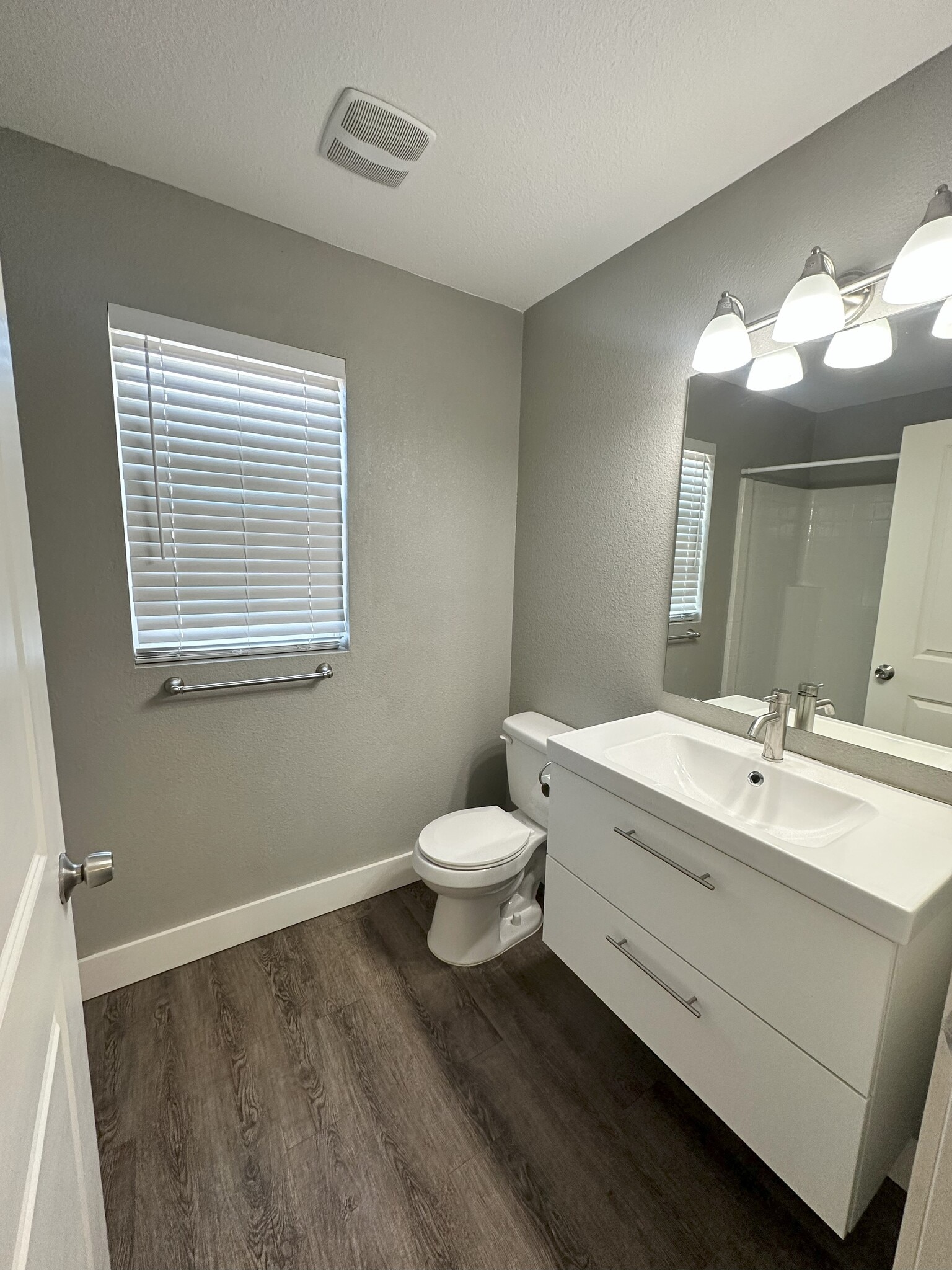 Building Photo - 2806 Bull Run