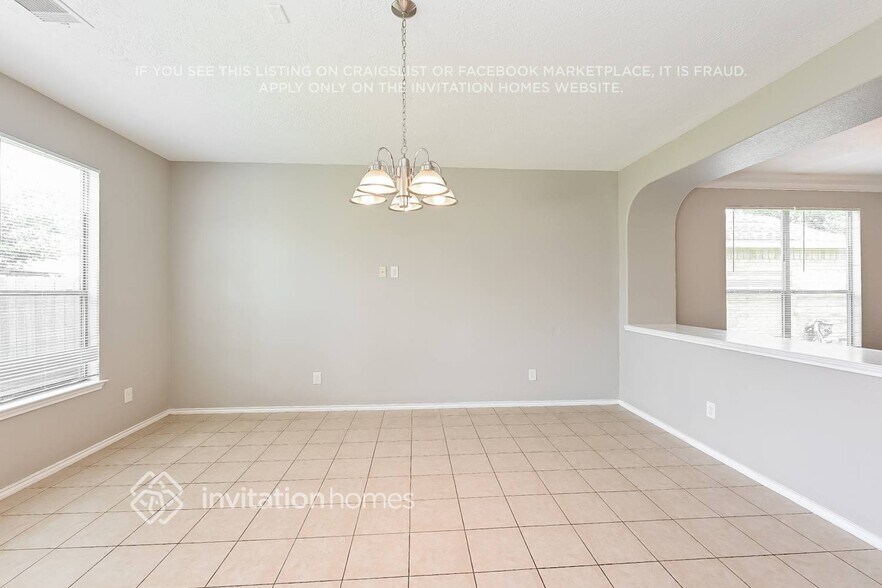 Building Photo - 29430 Legends Bluff Dr
