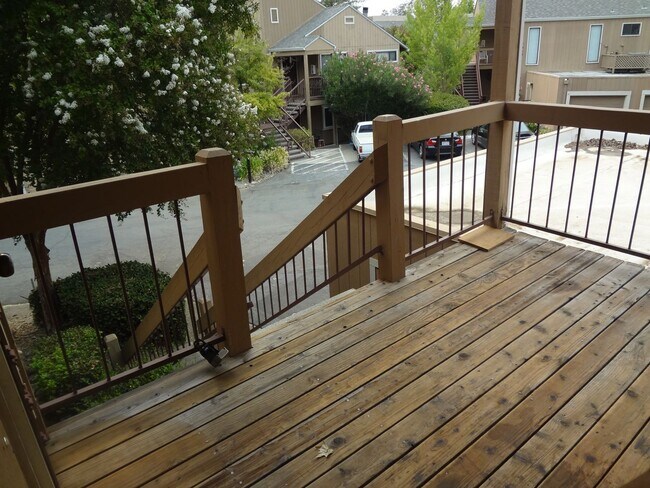 Building Photo - COMING SOON! Beautiful 2 Bedroom 2 Bath Co...