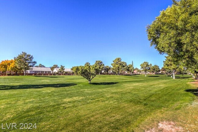 Building Photo - 5321 Tamanar Dr