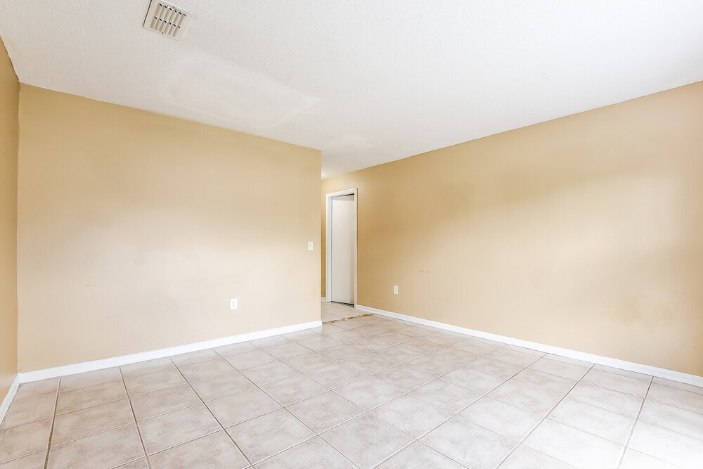 Building Photo - 2047 Galahad Dr