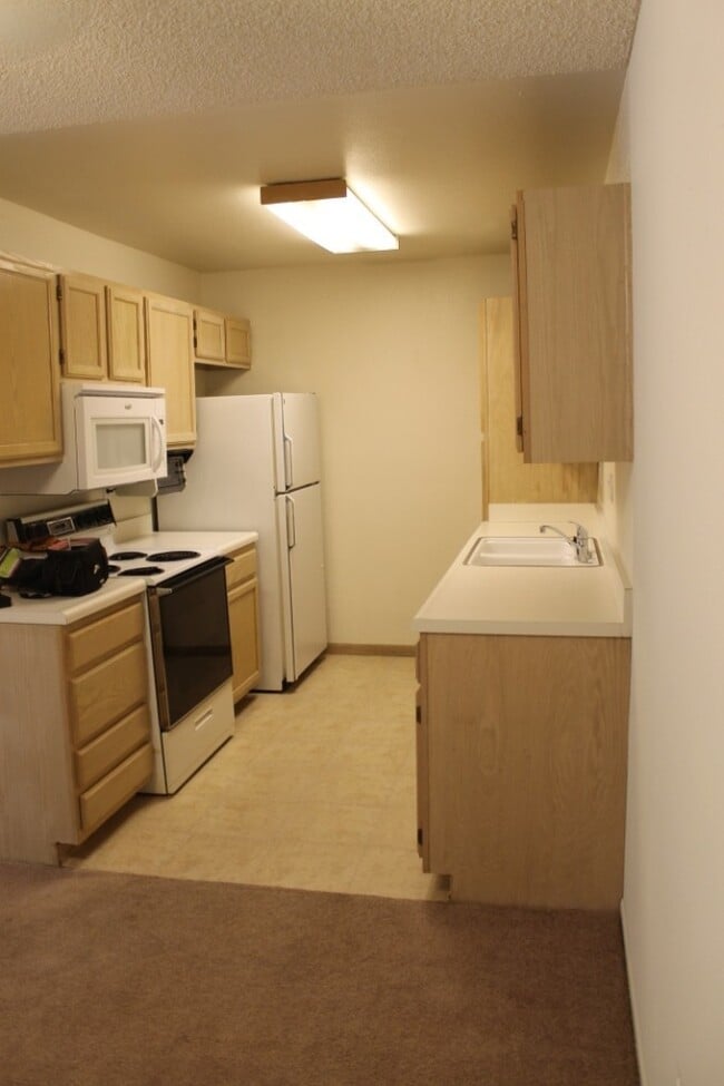 Building Photo - 1 Bed/1Bath Condo in Carlsbad!! ~Hosp Way ...