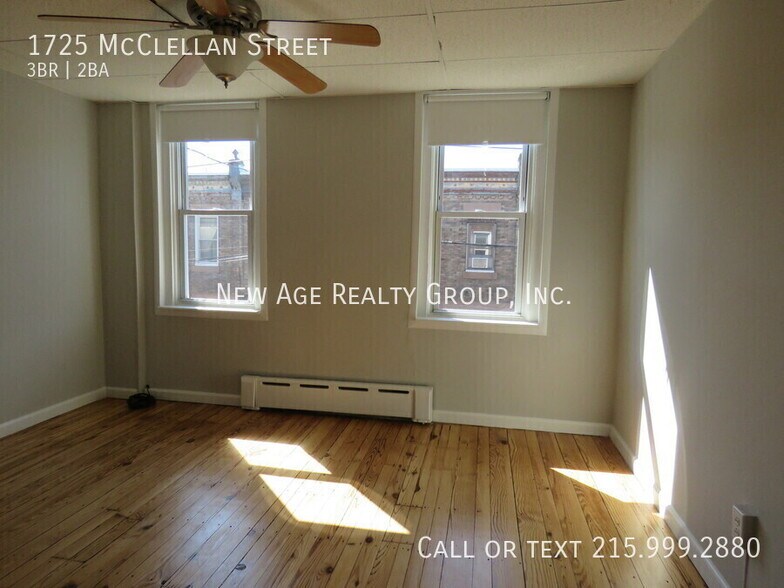 Building Photo - 1725 McClellan St