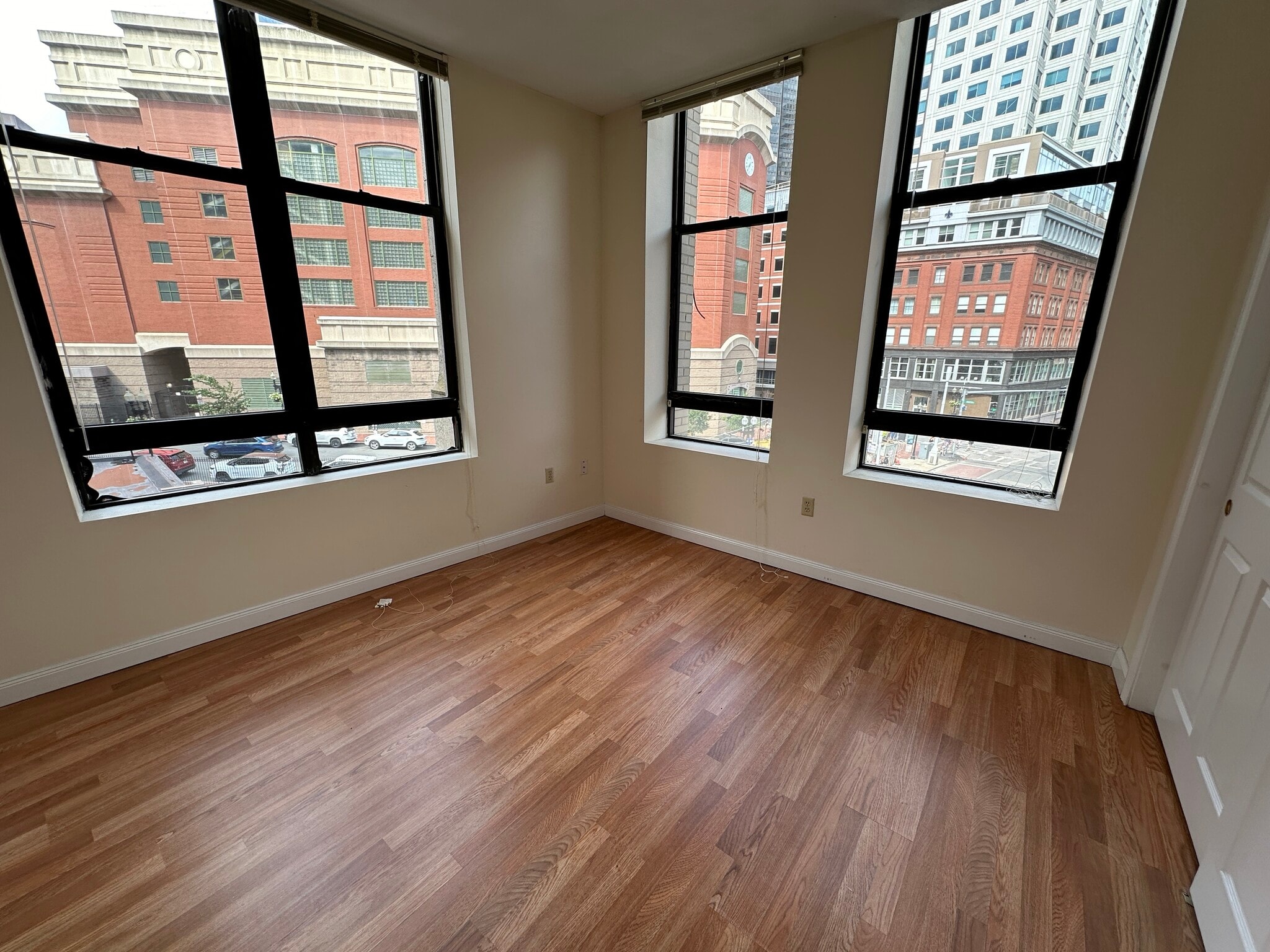 Building Photo - 78 Essex St