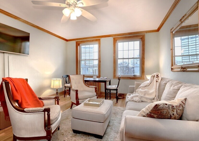 Building Photo - 1716 Cambridge St