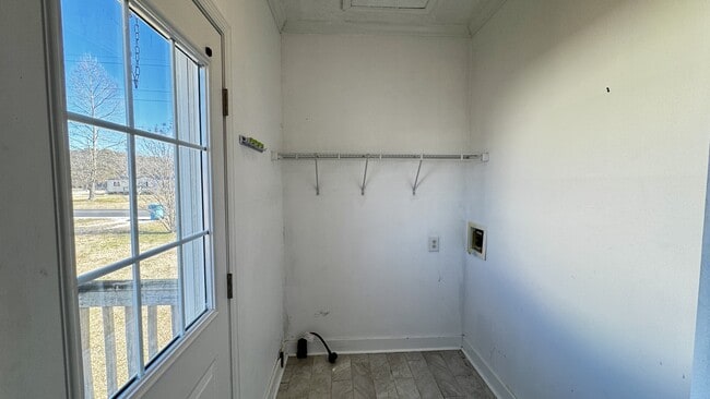 Building Photo - 1126 Haw Branch Rd